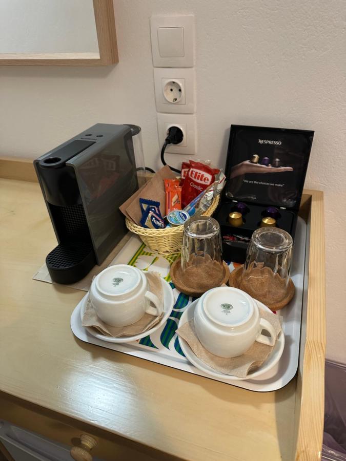 Kamelia Hotel 斯派赛斯 外观 照片